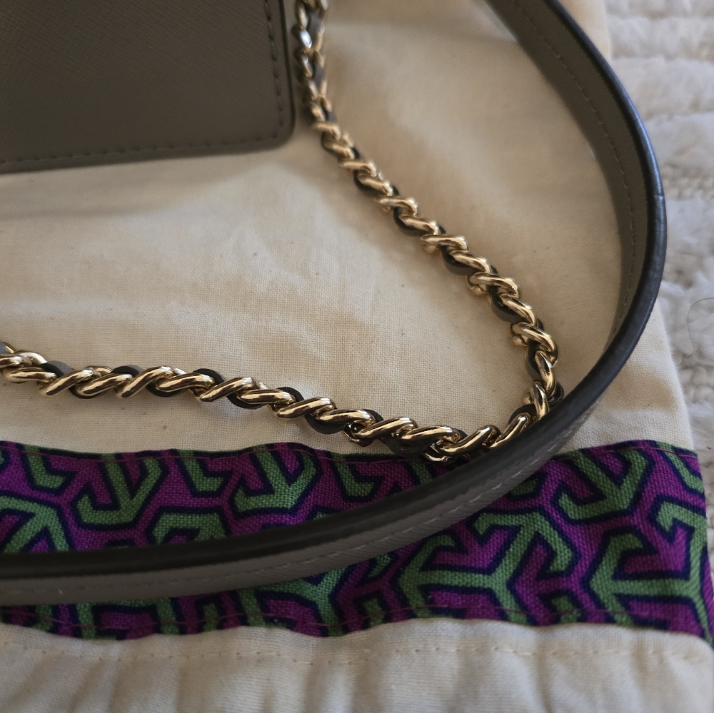 🌟Tory Burch Saffiano Leather Convertible Shoulder bag - Taupe - Picture 10 of 10